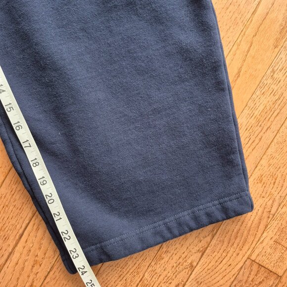 Aritzia Sweatpant Boyfriend Fit Sweatfleece Cozy Fleece Crop *Hemmed* XL - Picture 11 of 11